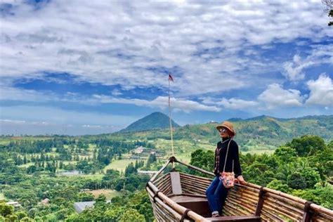Wisata Bukit Sentul: Pemandangan Indah Nan Menakjubkan di Depok.